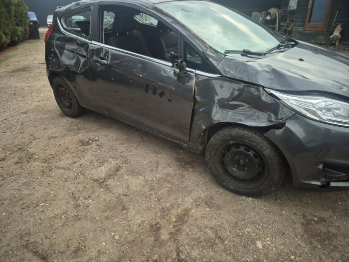 Ford Fiesta 6 1.0 EcoBoost 12V 100 Sloopvoertuig (2015, Metallic, Grijs)