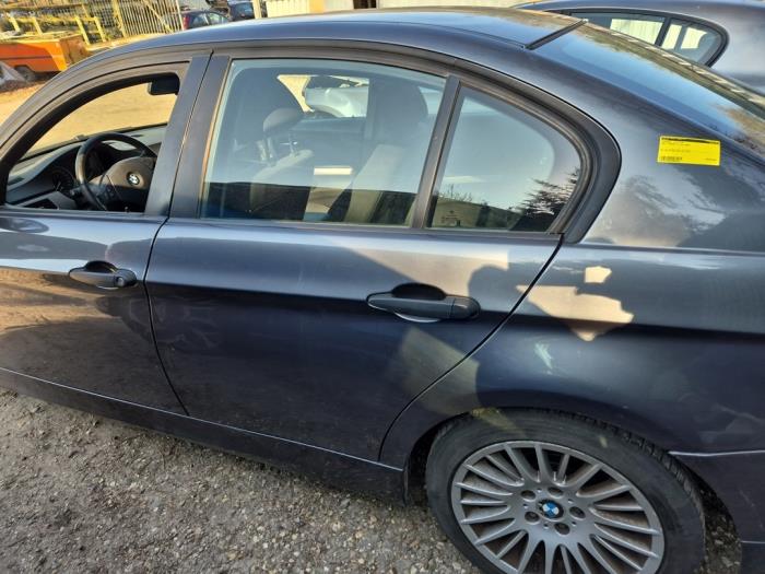 BMW 3 serie 318i 16V Sloopvoertuig (2006, Grijs)