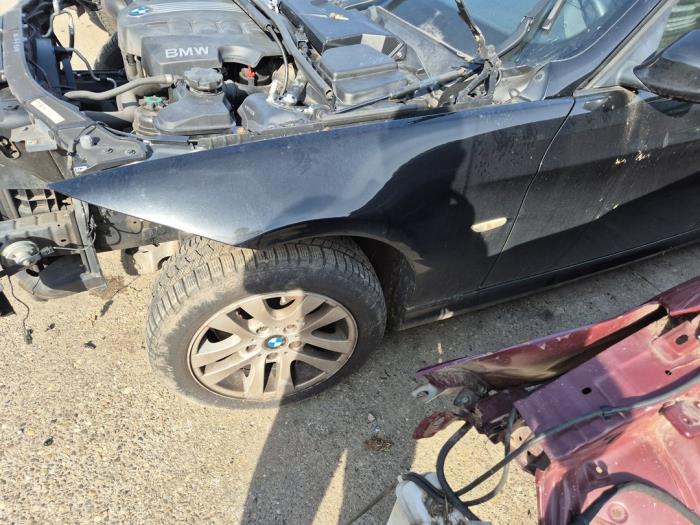 BMW 3 serie Touring 318d 16V Sloopvoertuig (2010, Zwart)