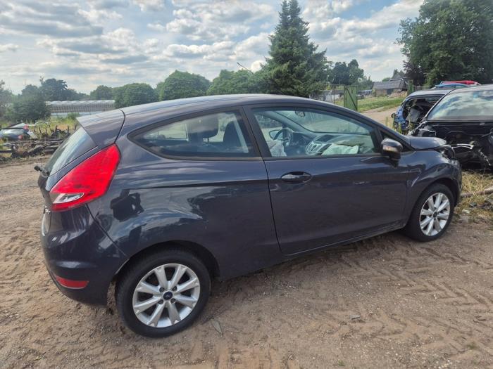 Ford Fiesta 6 1.25 16V Sloopvoertuig (2012, Grijs)