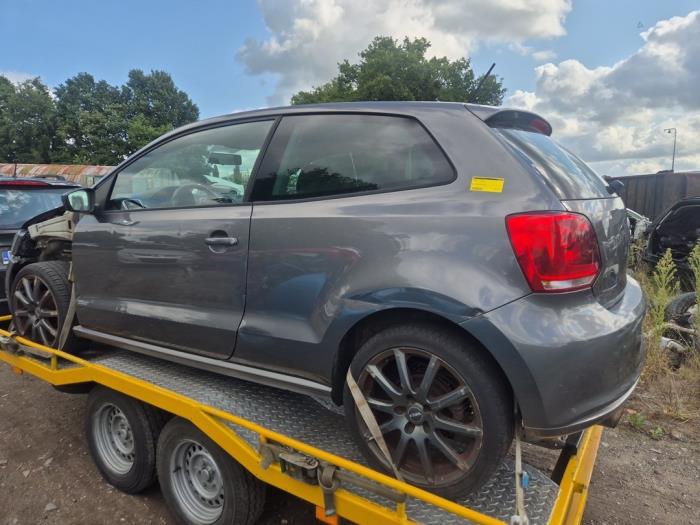 Volkswagen Polo V 1.4 16V Sloopvoertuig (2010, Grijs)