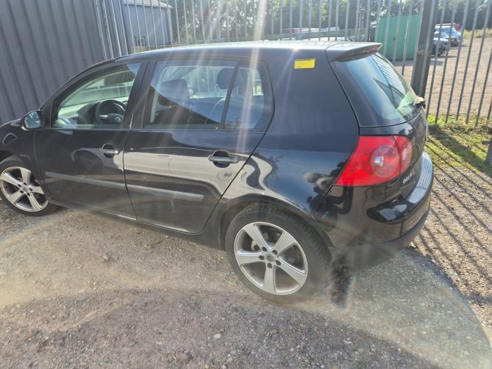Volkswagen Golf V 1.6 FSI 16V Sloopvoertuig (2005, Zwart)