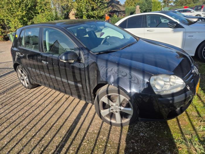 Volkswagen Golf V 1.6 FSI 16V Sloopvoertuig (2005, Zwart)