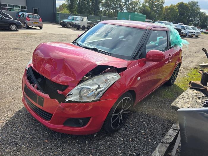 Suzuki Swift 1.2 16V Sloopvoertuig (2011, Rood)