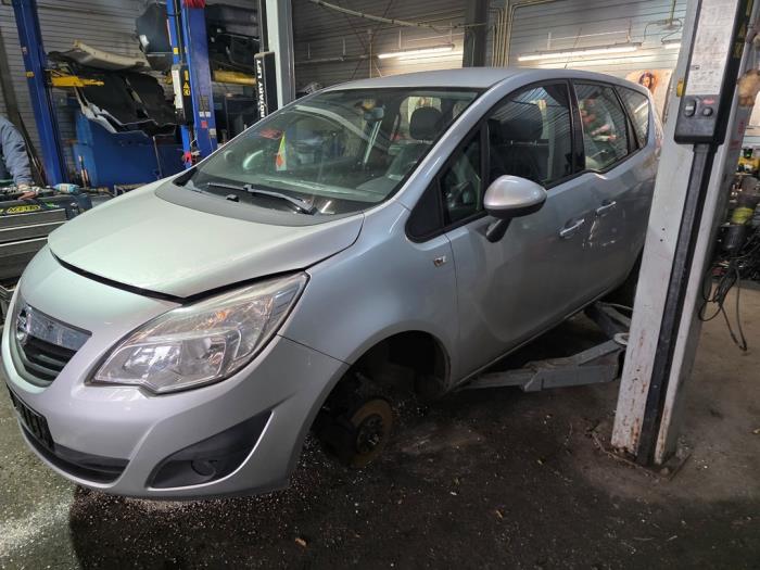 Opel Meriva 1.4 Turbo 16V ecoFLEX Sloopvoertuig (2013, Grijs)