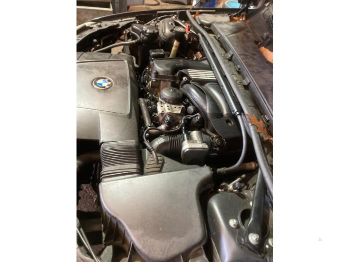 BMW 3 serie Touring 320i 16V Sloopvoertuig (2006, Zwart)