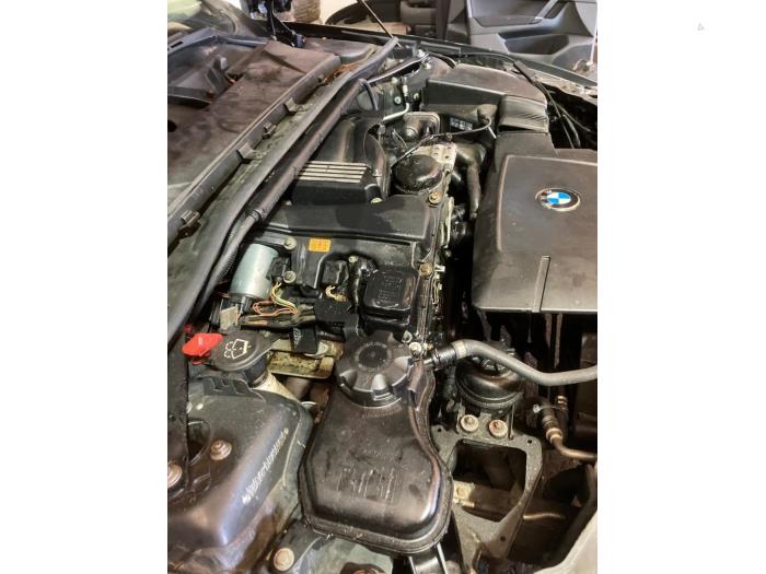 BMW 3 serie Touring 320i 16V Sloopvoertuig (2006, Zwart)