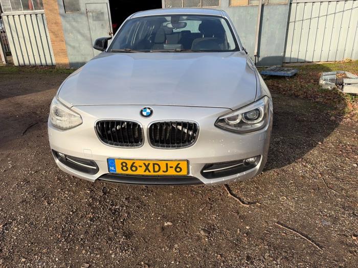 BMW 1 serie 116i 1.6 16V Sloopvoertuig (2012, Metallic, Zilvergrijs)