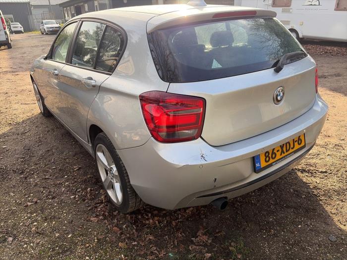 BMW 1 serie 116i 1.6 16V Sloopvoertuig (2012, Metallic, Zilvergrijs)