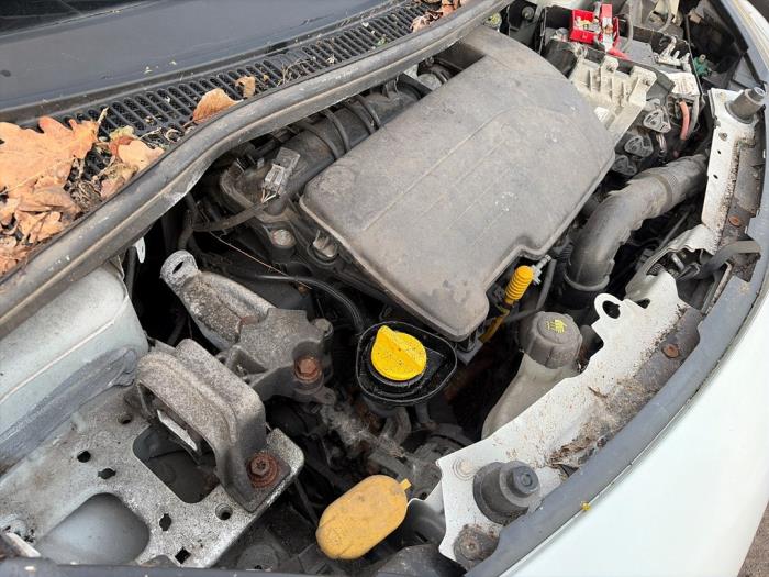 Renault Twingo II 1.2 16V Sloopvoertuig (2011, Wit)