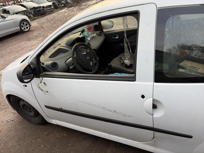 Renault Twingo II 1.2 16V Sloopvoertuig (2011, Wit)