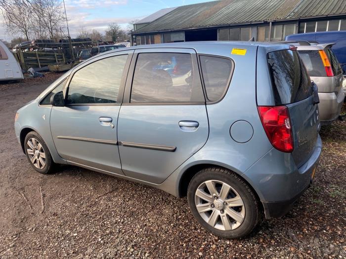 Mitsubishi Colt 1.3 16V Sloopvoertuig (2010, Blauw)