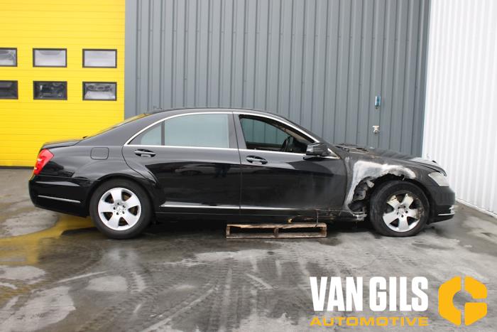 Mercedes S 3.0 S-350 BlueTec 24V Sloopvoertuig (2012, Zwart)