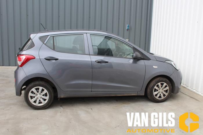 Hyundai i10 1.0 12V Sloopvoertuig (2014, Grijs)