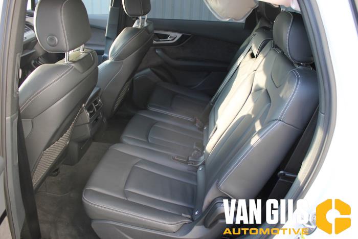 Audi Q7 3.0 TDI V6 24V e-tron plug-in hybrid Sloopvoertuig (2016, Wit)