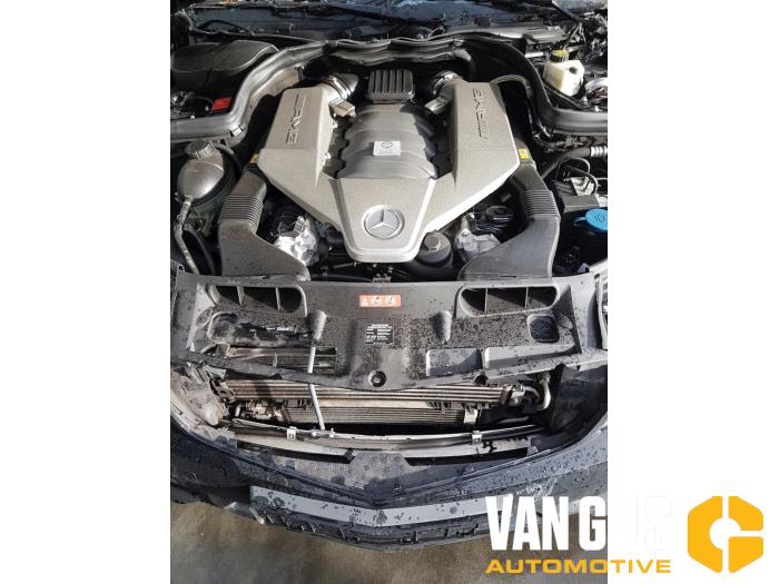 Mercedes C 6.2 C-63 AMG 32V Performance Package Plus Sloopvoertuig (2010, Zwart)