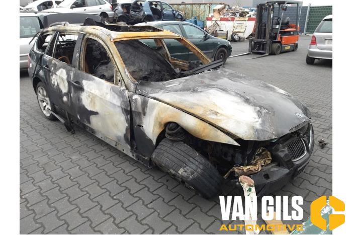 BMW 3 serie Touring 330d 24V Sloopvoertuig (2006, Zwart)