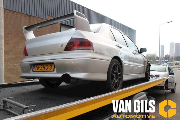 Donor auto Tussenas