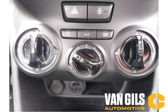 Peugeot 208 I 1.6 Blue HDi 100 Sloopvoertuig (2018, Wit)