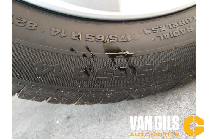 Skoda Citigo 1.0 12V Sloopvoertuig (2013, Zilvergrijs)