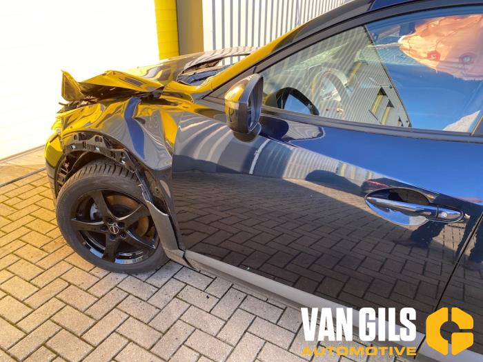 Mazda CX-3 2.0 SkyActiv-G 120 Sloopvoertuig (2015, Blauw)