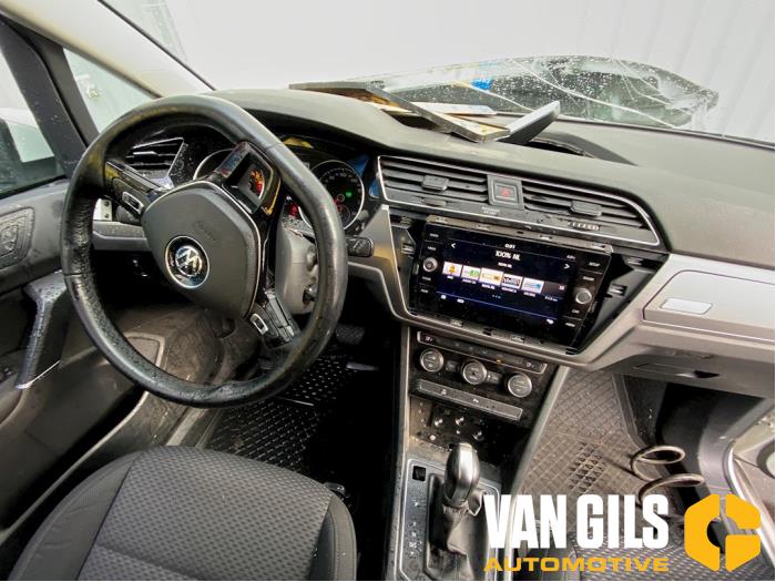 Volkswagen Touran 2.0 TDI 150 Sloopvoertuig (2017, Wit)