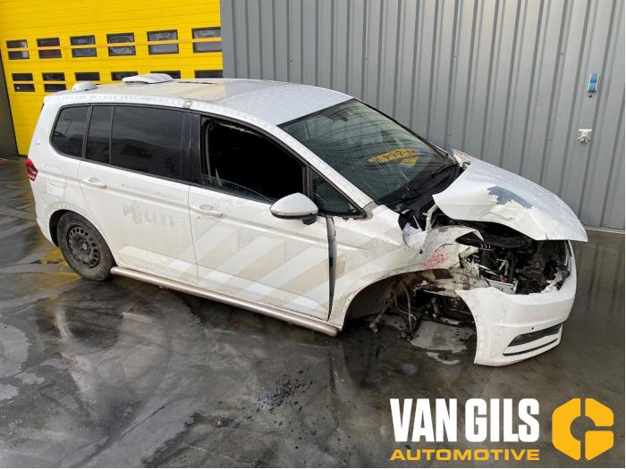 Volkswagen Touran 2.0 TDI 150 Sloopvoertuig (2017, Wit)