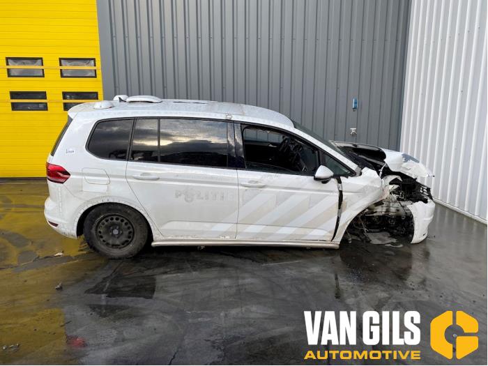 Volkswagen Touran 2.0 TDI 150 Sloopvoertuig (2017, Wit)