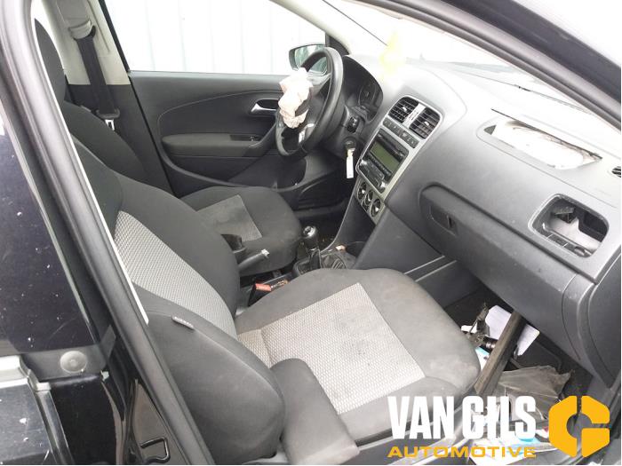 Volkswagen Polo V 1.2 TDI 12V BlueMotion Sloopvoertuig (2011, Zwart)