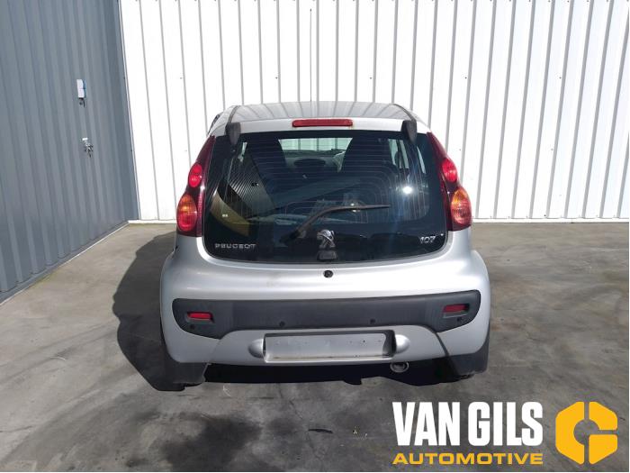 Peugeot 107 Sloopvoertuig (2013, Zilvergrijs, Moonmist)