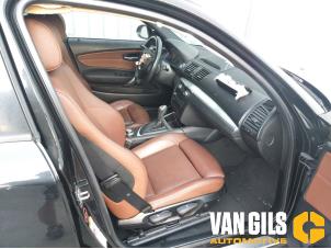 BMW 1 serie 123d 16V Sloopvoertuig (2008, Zwart)