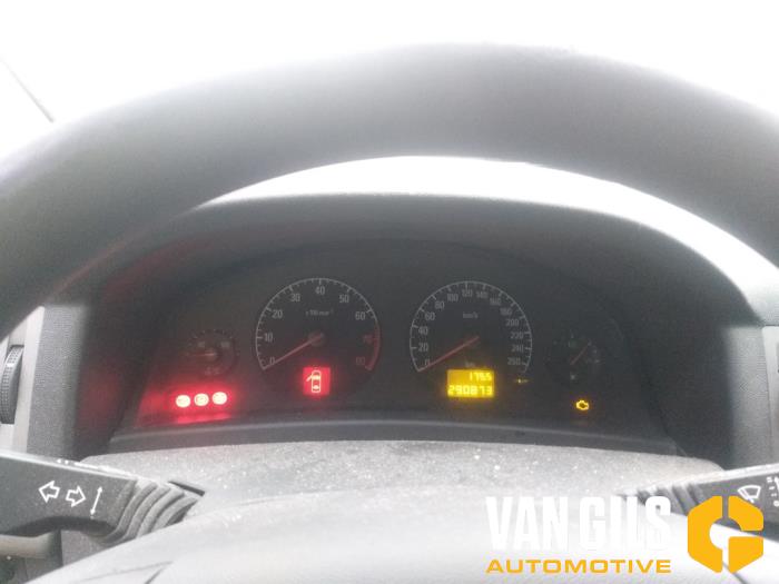 Opel Vectra C Caravan 1.8 16V Sloopvoertuig (2004, Grijs)