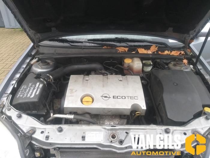 Opel Vectra C Caravan 1.8 16V Sloopvoertuig (2004, Grijs)