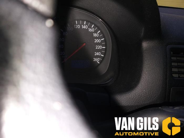 Volkswagen Bora 1.6 16V Sloopvoertuig (2001, Zwart)