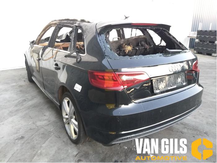 Audi A3 Sportback 1.4 16V g-tron Sloopvoertuig (2014, Zwart)