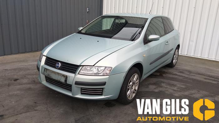 Fiat Stilo 1.8 16V 3-Drs. Sloopvoertuig (2002, Grijs)