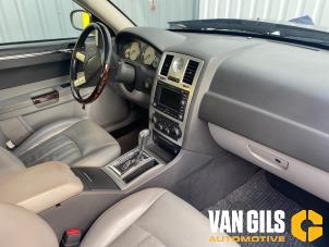 Chrysler 300 C 3.5 V6 24V Sloopvoertuig (2005, Blauw)