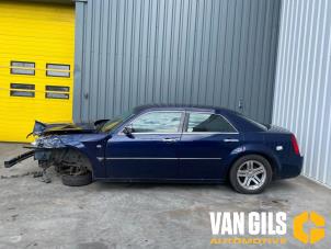 Chrysler 300 C 3.5 V6 24V Sloopvoertuig (2005, Blauw)