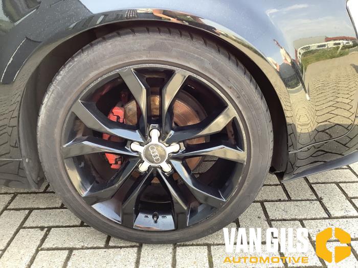 Audi A4 Avant 2.0 20V Sloopvoertuig (2002, Zwart)