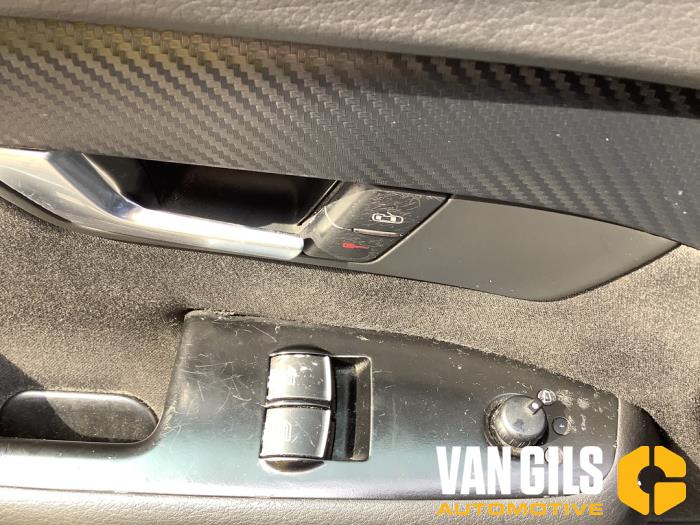 Audi A4 Avant 2.0 20V Sloopvoertuig (2002, Zwart)