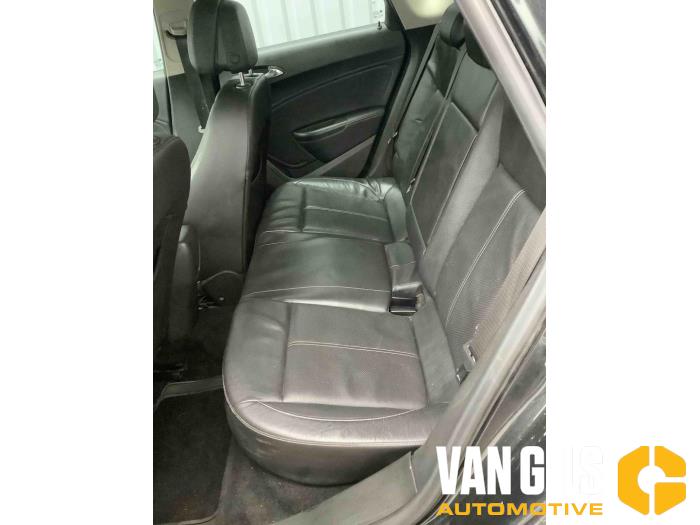 Opel Astra J 10- Sloopvoertuig (2013, Zwart)