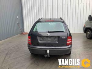 Skoda Fabia 1.4i 16V Sloopvoertuig (2003, Zwart)