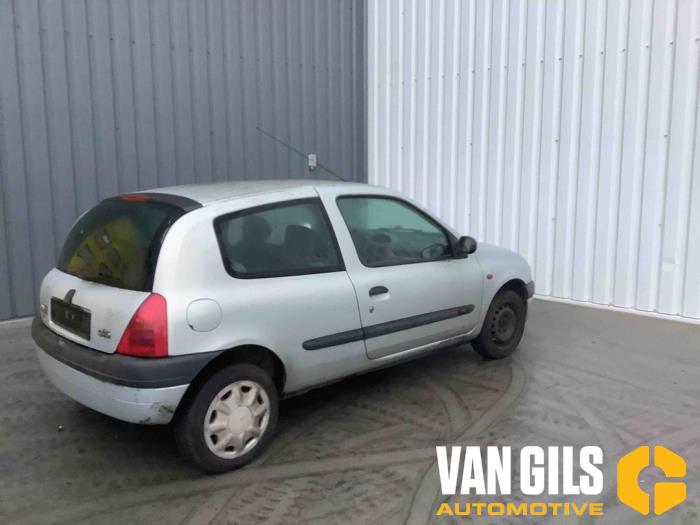 Renault Clio II 1.2 Sloopvoertuig (2001, Grijs)