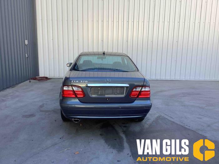 Mercedes CLK 3.2 320 V6 18V Sloopvoertuig (2001, Grijs)