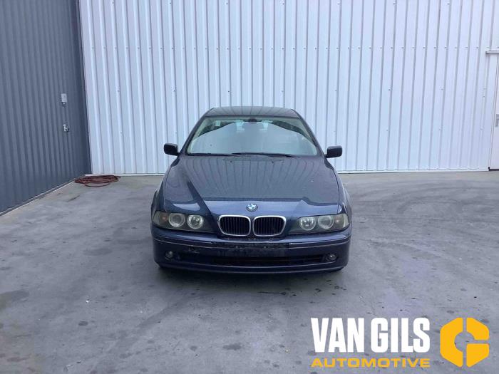 BMW 5 serie 520i 24V Sloopvoertuig (2002, Blauw)
