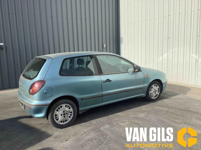 Fiat Bravo Sloopvoertuig (1996, Blauw)