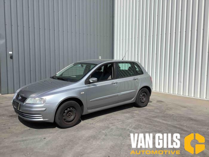 Fiat Stilo 1.6 16V Sloopvoertuig (2006, Grijs)