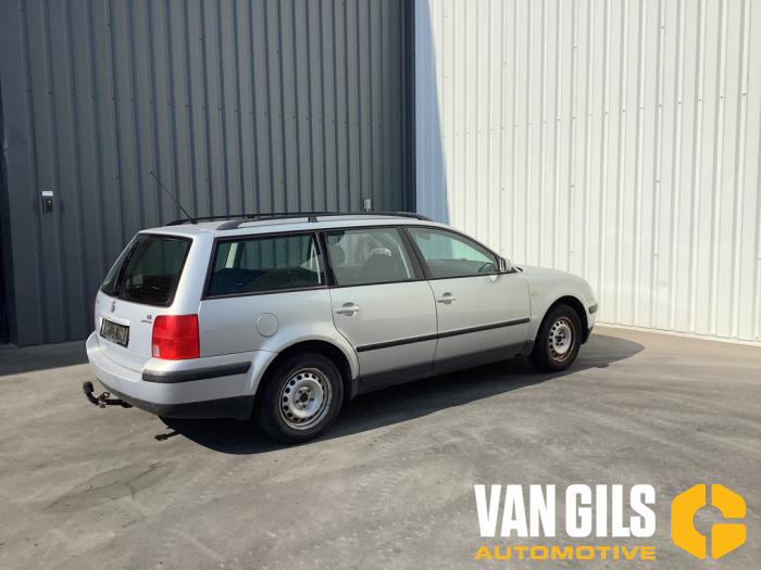 Volkswagen Passat Variant Syncro/4Motion 1.8 20V Syncro Sloopvoertuig (1999, Grijs)
