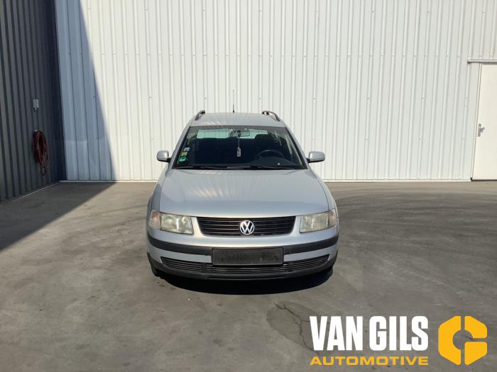 Volkswagen Passat Variant Syncro/4Motion 1.8 20V Syncro Sloopvoertuig (1999, Grijs)