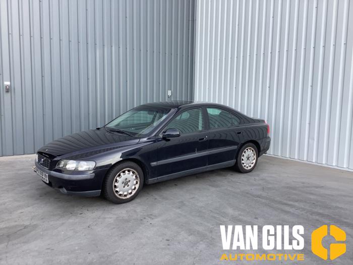 Volvo S60 I 2.4 20V 140 Sloopvoertuig (2002, Metallic, Zwart)